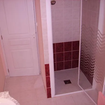 Borde Blanche Guest house 3*